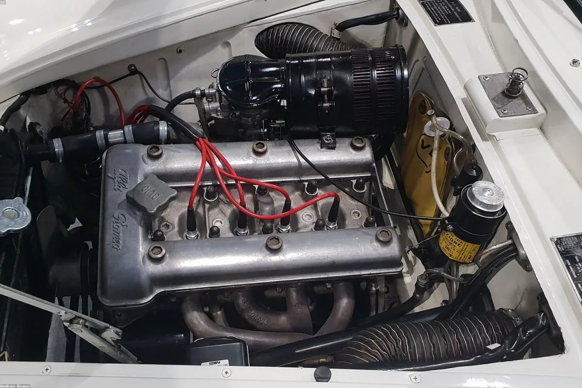 Máquinas de Cuore: La Incomprendida Pasión del Automóvil Italiano